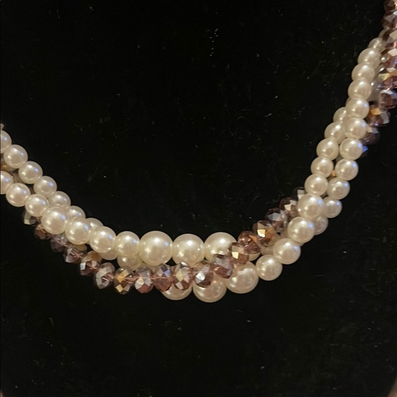 Twisted Pearl and Bead Necklace - Picture 3 of 4